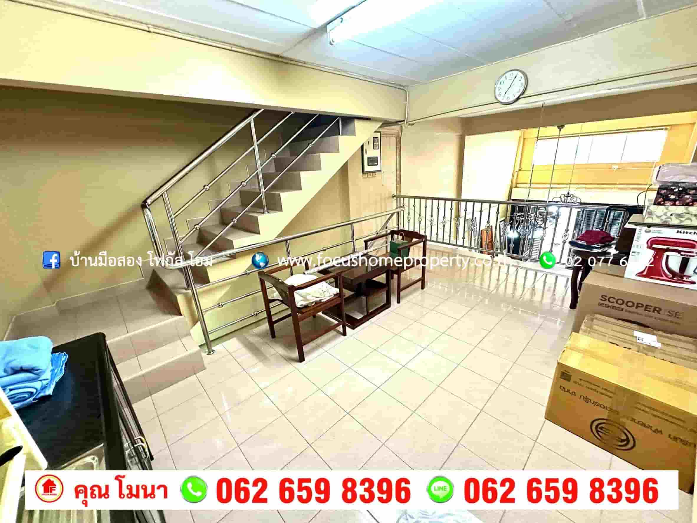 ขาย ตึกแถว 3 ชั้นครึ่ง หมู่บ้านดีพร้อม ซอยจรัญสนิทวงศ์ 12